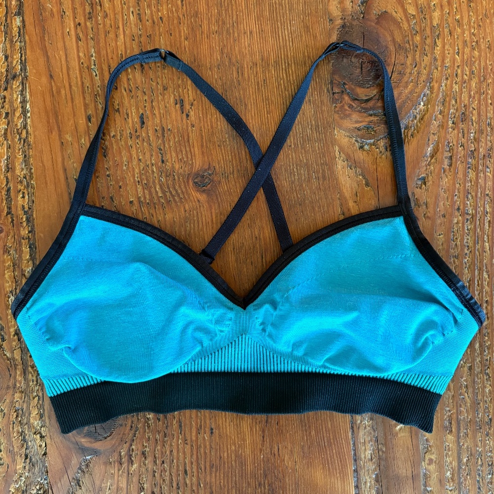 Lululemon Hold Your Om 2 Sports Bra Blue and Black Size 8